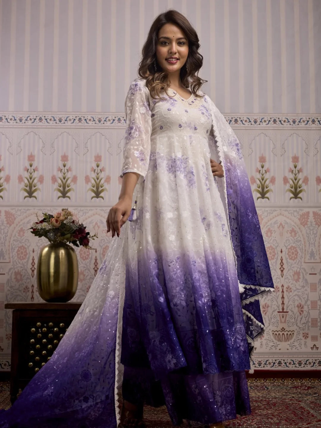 Regal Whites – Anarkali (Umbrella) Set